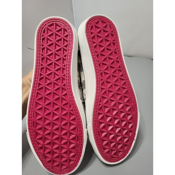 Corkys Boutique Black White Babalu Distressed Buffalo Plaid Slip on Sneakers, 6 - Picture 5 of 7